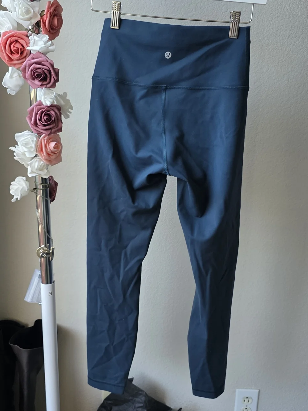 lululemon athletica Navy Blue High-Rise Leggings - Picture 2 of 5